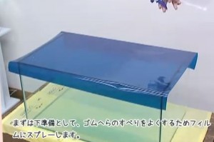 Dán tranh nền cho bể cá cảnh